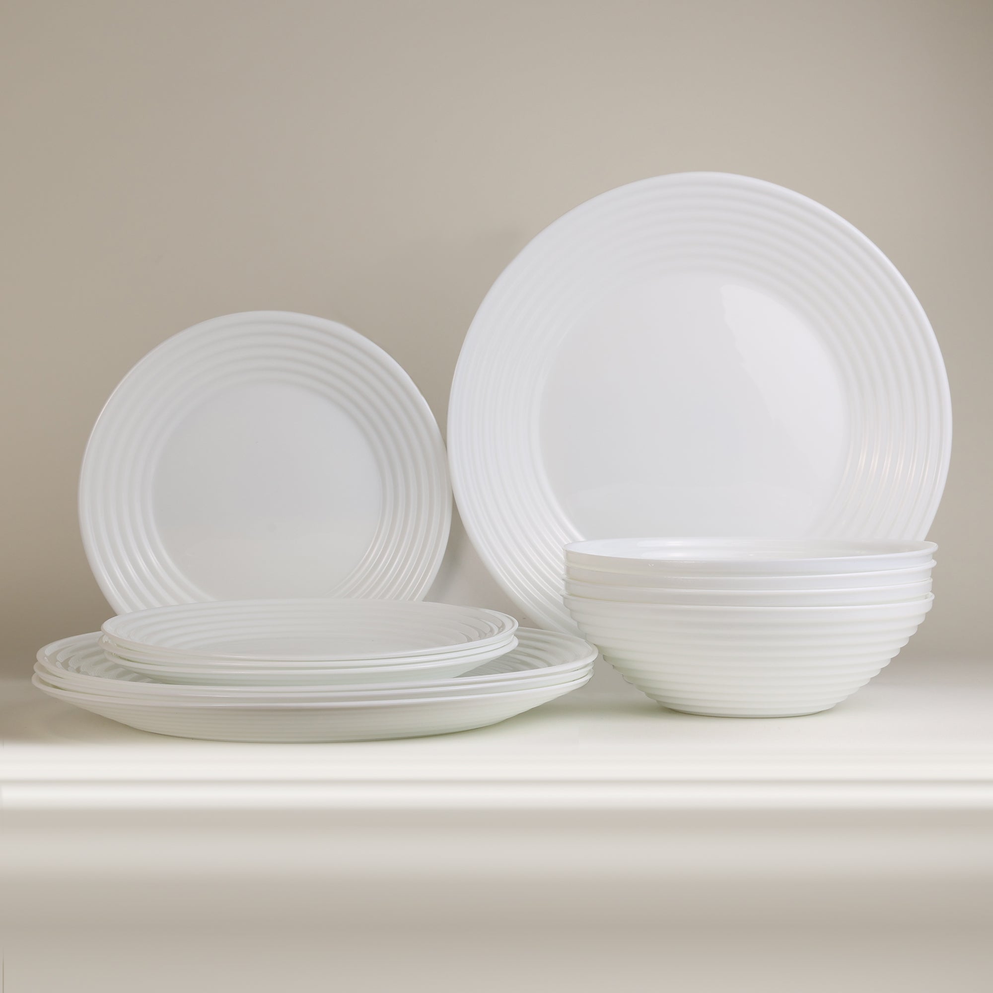 Tempered Opal 12 piece Dinner Set,Circles