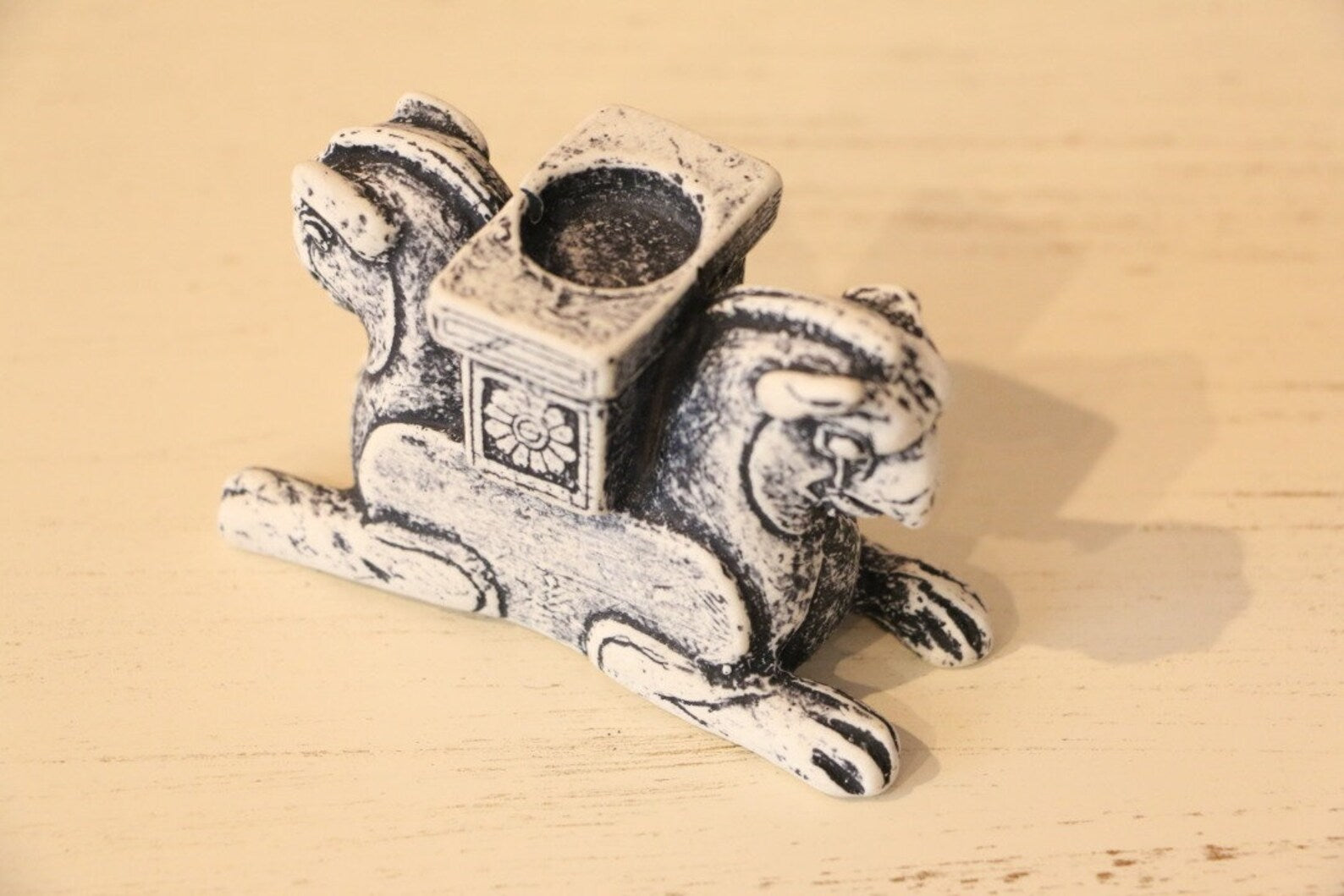 Majestic Lion Eagle Sculpture | Ancient Mythical Creature Statue | Historical Beast Figurine | Unique Collector's Art