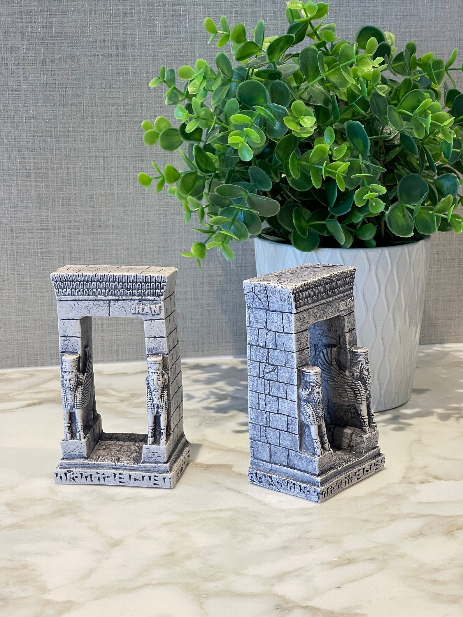 Persepolis Lamassu Statue: Gate of All Nations, Ancient History Decor