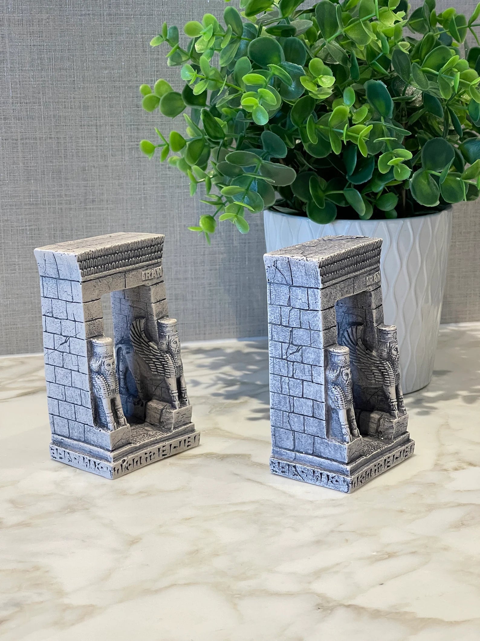 Persepolis Lamassu Statue: Gate of All Nations, Ancient History Decor